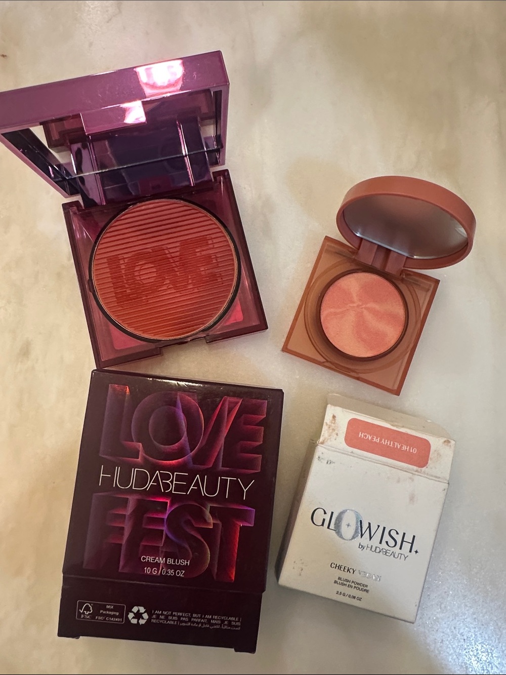 HUDA BEAUTY Cream Blush Duo — burning cherry and healthy peach